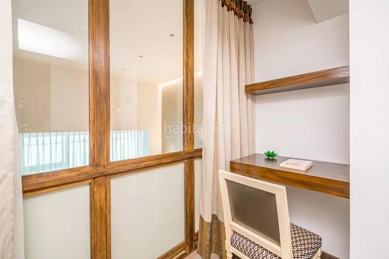 Foto 5bd5ee10-892b-42dd-a538-50f7f22a5122. Rent flat with heating pool in Jerónimos Madrid