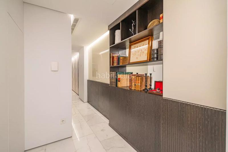 Foto dda95867-91d3-49a1-b06c-e40511fa3e98. Rent flat with heating pool in Jerónimos Madrid