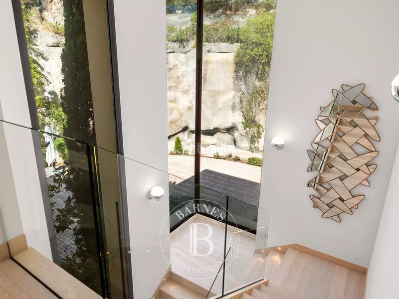 Foto 2ac6155a-7efe-4599-be0a-9513b4e1d9e2. Casa amb calefacció aparcament piscina a Benahavís pueblo Benahavís