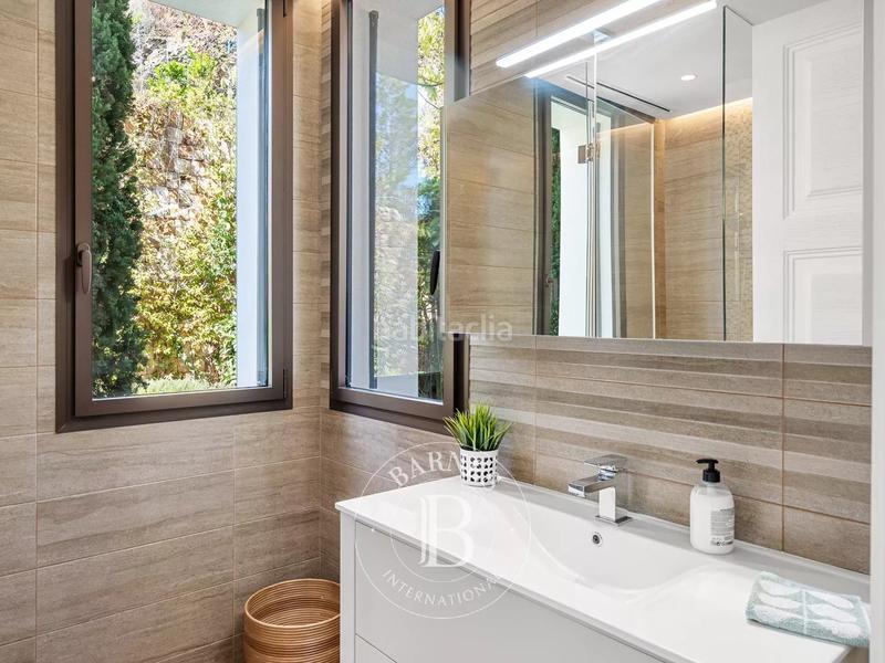 Foto 76762a6c-7542-4073-a24f-5e6a425261f3. Casa amb calefacció aparcament piscina a Benahavís pueblo Benahavís