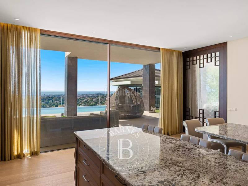 Foto dd4daccc-16e0-45c6-b20b-c48640c55149. Casa amb calefacció aparcament piscina a Benahavís pueblo Benahavís