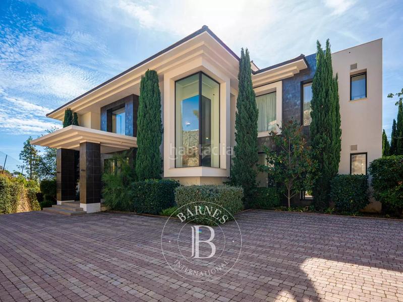 Foto f972473a-1a0b-40cf-abef-c0cdff072cc6. Haus mit heizung parking pool in Benahavís pueblo Benahavís