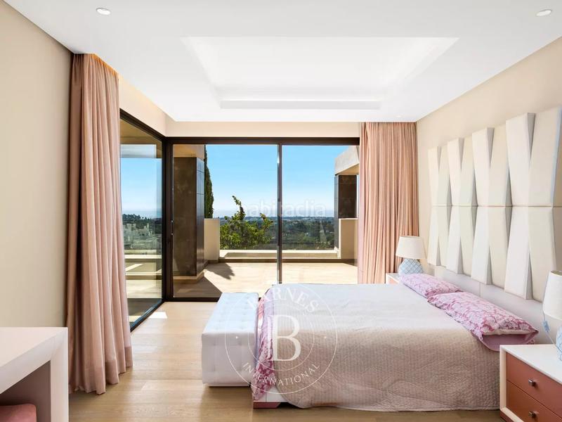 Foto 9c9f6461-bea6-45e4-8271-835e606ffd37. House with heating parking pool in Benahavís pueblo Benahavís