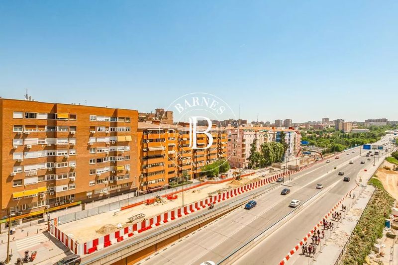Foto 00ce1eb0-1b5d-4ce9-9ef2-0c0febb5fc0f. Pis amb calefacció a Adelfas Madrid