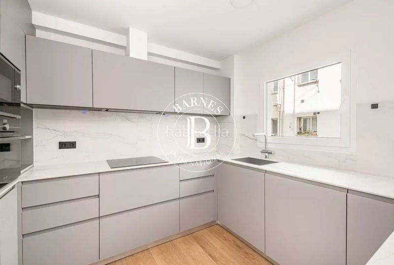 Foto 23cdf76f-04c6-46eb-a4d4-e1643077503f. Piso en Adelfas Madrid