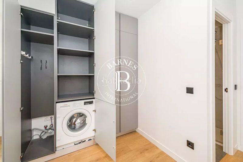 Foto 4be7b4f2-3429-49b3-9587-82852a47c7c1. Piso en Adelfas Madrid