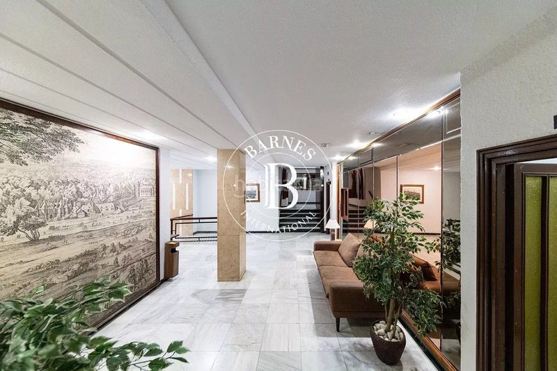 Foto 6aaa89f4-a0fd-43a2-9ac5-530970f340bd. Piso en Adelfas Madrid