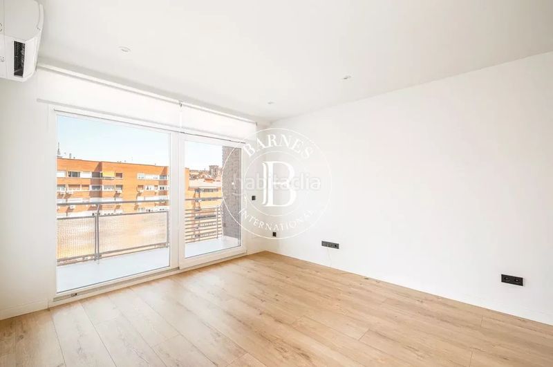 Foto a0f62541-89d5-480d-a047-eb87226c434a. Piso en Adelfas Madrid