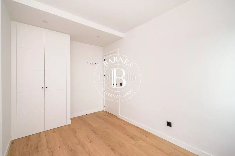 Foto a5f91d21-ad15-45dd-9c73-15cb862df993. Piso en Adelfas Madrid
