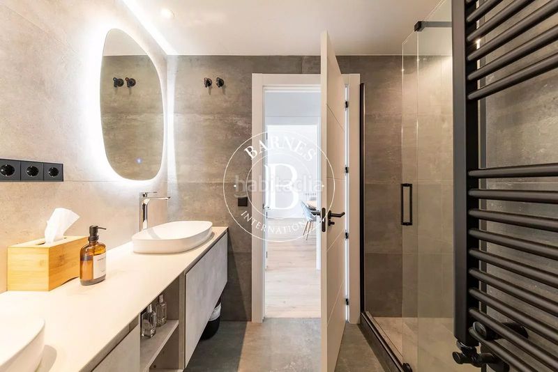 Foto f87505f3-714a-4714-853c-ee73c2115ccf. Piso en Adelfas Madrid