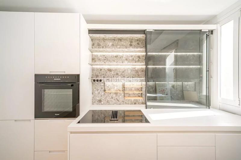 Foto abde9468-ca0d-4924-b37a-9a4faa9e4ad1. Appartamento con riscaldamento in Trafalgar Madrid