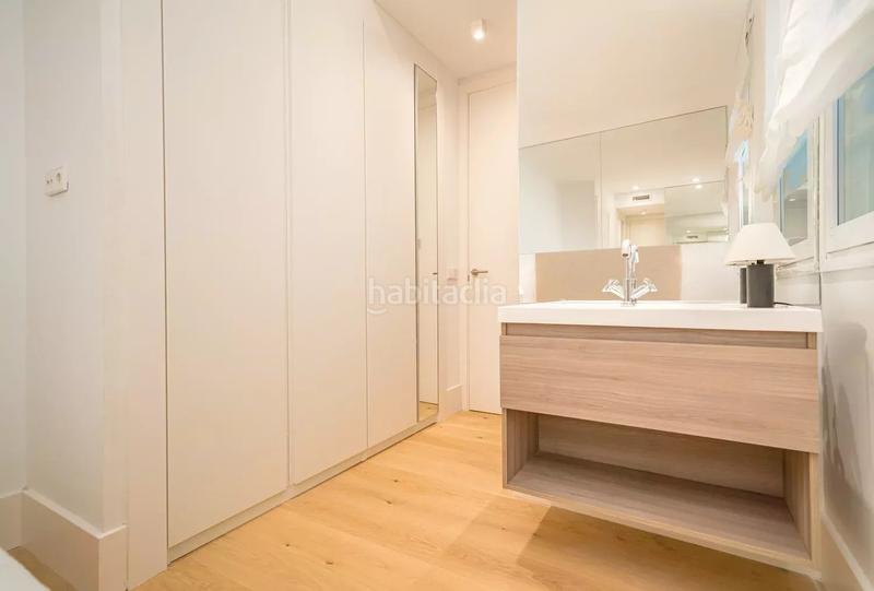 Foto 2681c783-75b9-468b-80eb-494970d56c62. Piso en Trafalgar Madrid