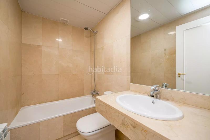 Foto 33fb9056-b9a1-4195-94f0-bd44e1e38302. Appartement avec chauffage dans Palos de Moguer Madrid