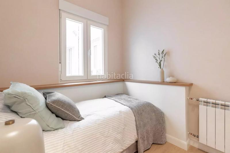 Foto af463804-cb0e-4c4f-8ee9-c6b7a318ceb1. Pis amb calefacció a Guindalera Madrid