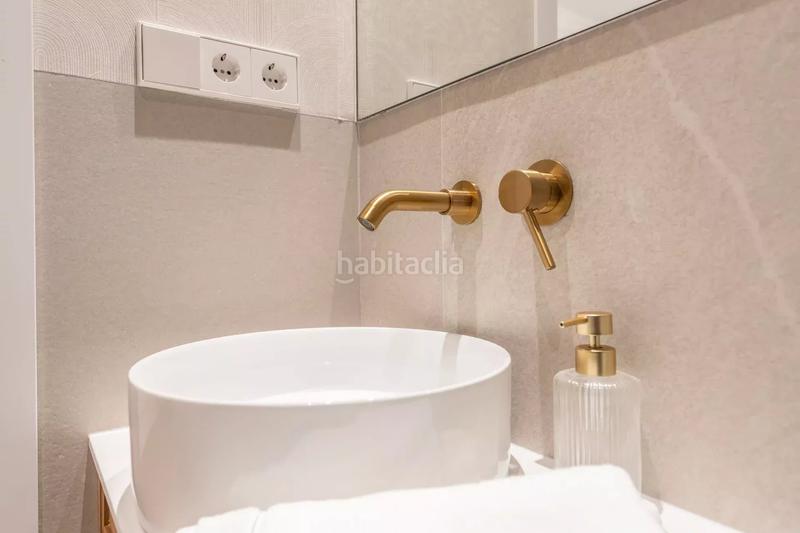 Foto 052a4e3d-717a-4ffd-91cb-e823b13067f0. Piso en Guindalera Madrid