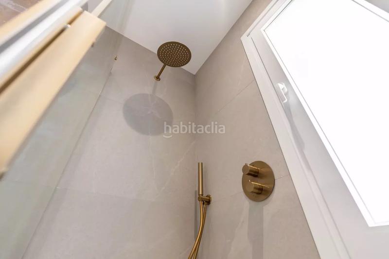 Foto 09d606c3-719f-47b9-80f7-e77136dcb211. Piso en Guindalera Madrid