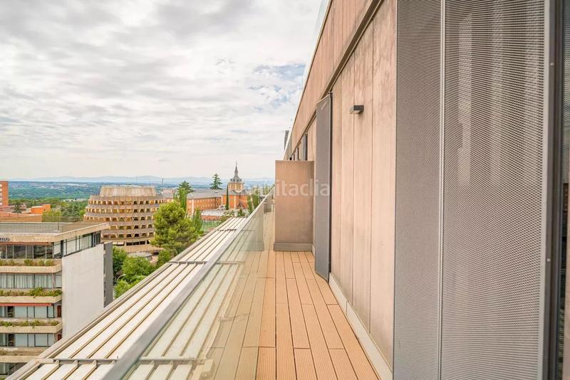 Foto f7965b1e-30ef-4368-9c98-3e3df3e7d10b. Etagenwohnung mit heizung parking pool in Vallehermoso Madrid