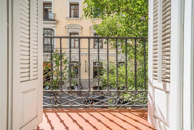 Foto 06699de5-53ea-4f45-bd4b-c32537694305. Location appartement avec chauffage dans Recoletos Madrid