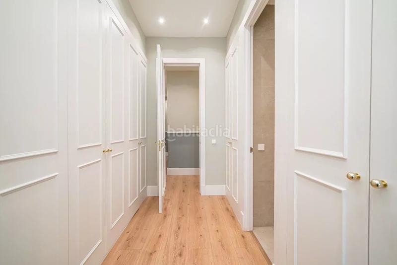 Foto b2adeca1-0fda-4701-9088-5fb7f32bb3af. Location appartement avec chauffage dans Recoletos Madrid