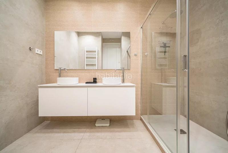 Foto c6a77ba2-f03e-4f74-88fe-990e22c7f8ce. Miete etagenwohnung mit heizung in Recoletos Madrid