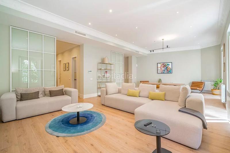 Foto 6c3f6218-4664-42c5-9ce3-ff77cede1bcf. Rent flat with heating in Recoletos Madrid