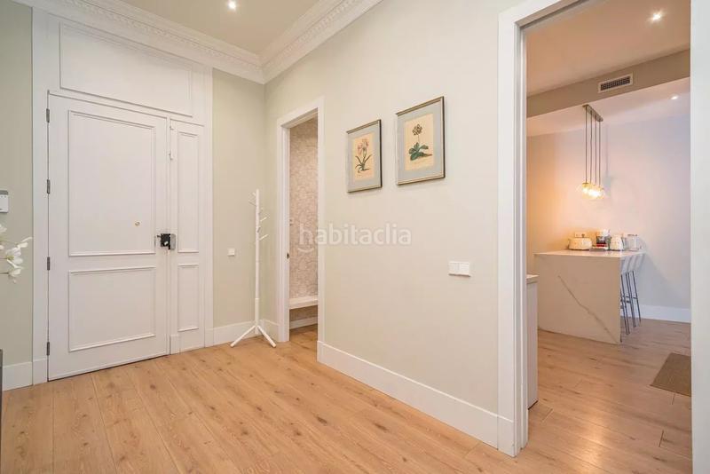 Foto 818be0eb-5f98-431f-bd61-daaf8975c38f. Rent flat with heating in Recoletos Madrid