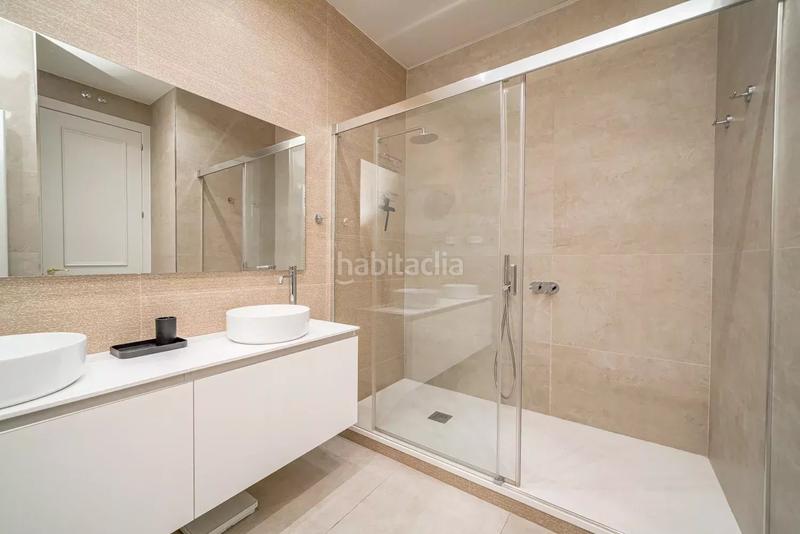 Foto 94736b97-0647-4cb6-b0f9-fae88f82f7a0. Rent flat with heating in Recoletos Madrid