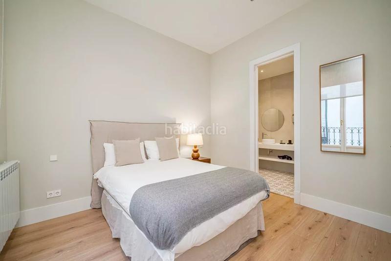 Foto d10a4e00-2942-4dd4-be18-499e8b3e29ec. Rent flat with heating in Recoletos Madrid