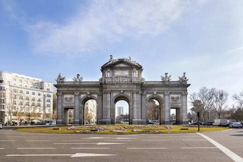 Foto 9c0c1d90-7ea4-4ba0-bfed-6b922589d9ee. Alquiler piso en Recoletos Madrid