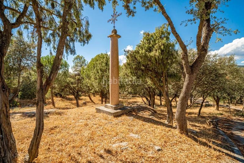 Foto bebc2d71-8474-48ea-ad12-48fc88f56232. Bauernhof mit heizung parking in Fontenebro-Altavista Collado Villalba