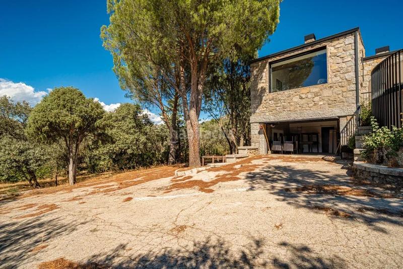 Foto 641435a2-525d-476c-8665-478a61c75722. Casale con riscaldamento parcheggio in Fontenebro-Altavista Collado Villalba