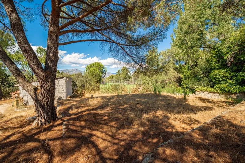 Foto b001806e-2b65-4cb7-b21a-d9aa8596fcc4. Casale con riscaldamento parcheggio in Fontenebro-Altavista Collado Villalba