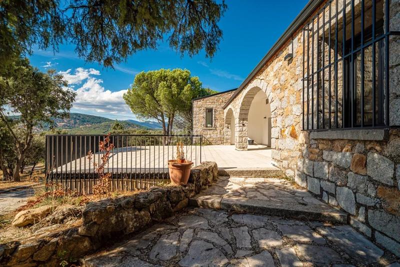 Foto b87c03e6-78ca-4a2b-81ae-97f88ff58b6e. Casale con riscaldamento parcheggio in Fontenebro-Altavista Collado Villalba