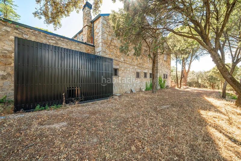 Foto 674e1b9f-aed3-4eb6-9ce0-2e231e481278. Masia amb calefacció aparcament a Fontenebro-Altavista Collado Villalba