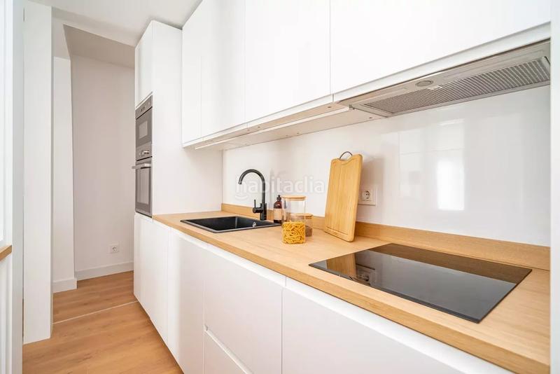 Foto 3b4c73ee-6487-4a00-8cc1-5280c7415167. Appartamento con riscaldamento in Cortes-Huertas Madrid