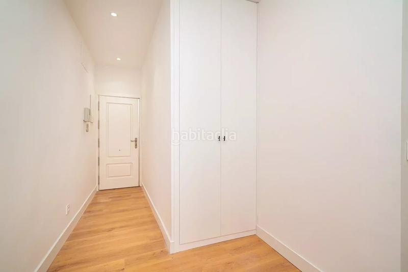 Foto 7c457673-9783-45e4-afb0-1568aabff3ba. Appartamento con riscaldamento in Cortes-Huertas Madrid