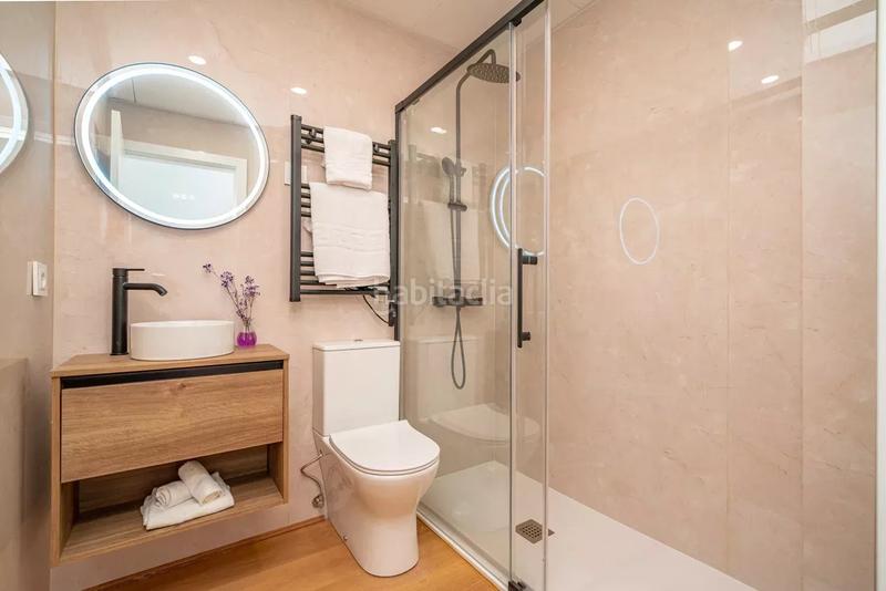 Foto 9871627f-6ef2-4f03-a0d3-350c634977ab. Appartamento con riscaldamento in Cortes-Huertas Madrid