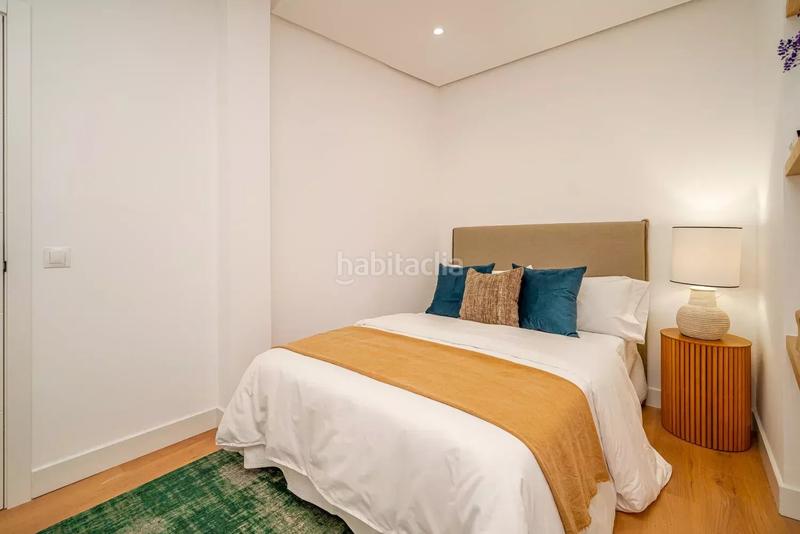 Foto 7c907809-2dcf-4cee-8ad5-2c3eb4f23144. Appartement avec chauffage dans Cortes-Huertas Madrid