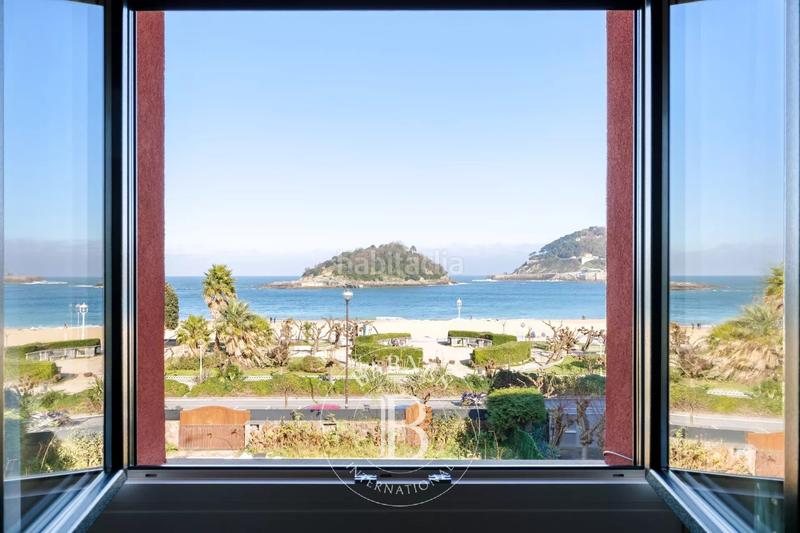 Foto 72a06640-fa82-410c-af9a-8548d73f8f4e. Casa amb calefacció aparcament a Antiguo Donostia - San Sebastián