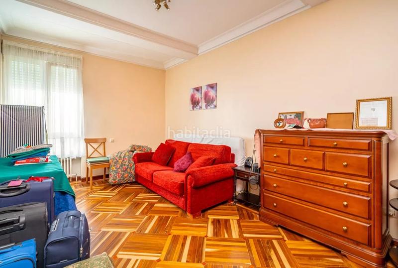 Foto 193e506b-b3dc-4657-8676-9aa16e77a503. Flat with heating in Almagro Madrid