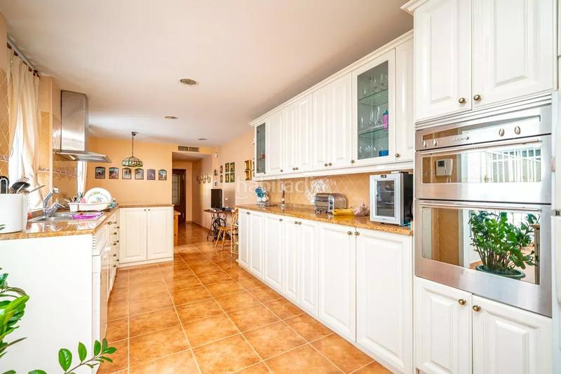 Foto 3742e370-fabd-441b-ac8e-10355155f2af. Piso en Almagro Madrid