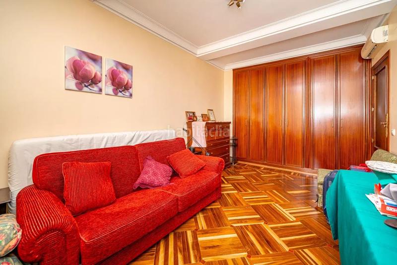 Foto 9693508f-1b3a-477e-ac6a-fb79c7e4db5a. Piso en Almagro Madrid