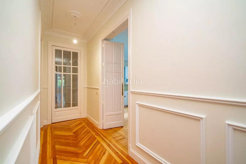 Foto 9ad41c2a-aa29-4eb4-811e-37b5e679e2a4. Location appartement avec chauffage dans Recoletos Madrid