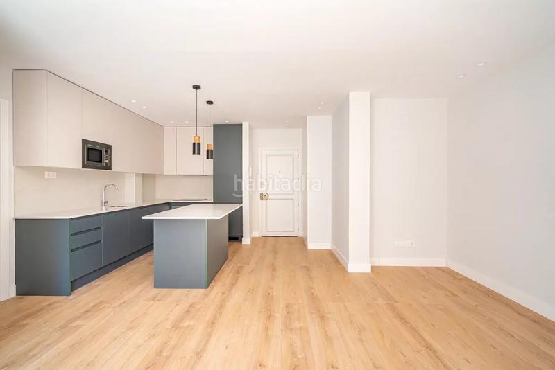 Foto 5cd643e8-370b-44ad-ac17-ef76b2831bb0. Miete etagenwohnung mit heizung in Nueva España Madrid