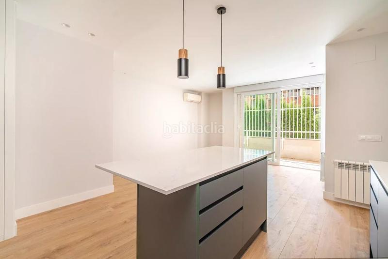 Foto d6f86a74-e23b-4bcd-a7c3-0f2c3ee42546. Rent flat with heating in Nueva España Madrid