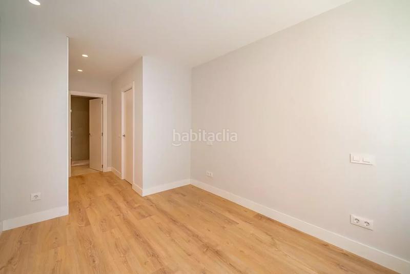 Foto f4cbd2cf-1898-4e32-a5ad-776d22d82a49. Rent flat with heating in Nueva España Madrid