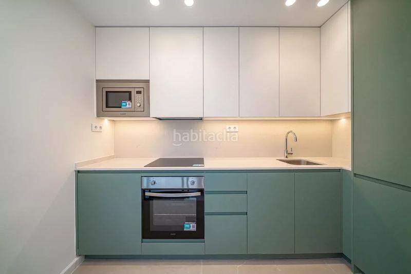 Foto dbd0eeb5-45f4-46c7-a8b8-335b9e40d6e1. Rent flat with heating in Castillejos-Cuzco Madrid