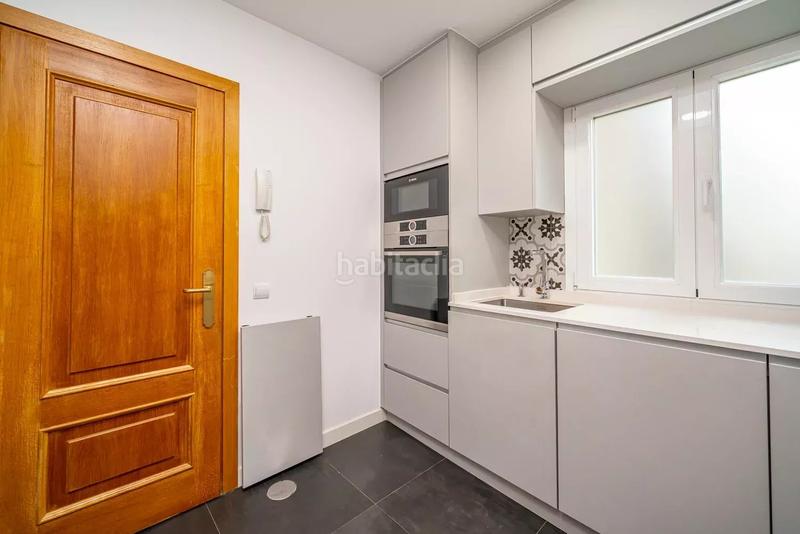Foto 5c1a9332-e8e1-4f09-94db-09d4af4828bd. Miete etagenwohnung mit heizung parking in Recoletos Madrid