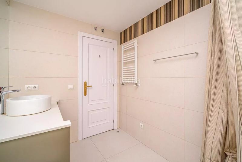 Foto ce7d19af-3d51-4662-b3a1-d792a63fb28b. Miete etagenwohnung mit heizung parking in Recoletos Madrid