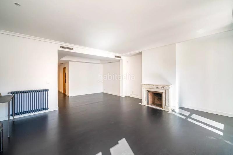 Foto 092bb2f1-a918-4624-9cdd-d8fa119b109a. Rent flat with heating parking in Recoletos Madrid